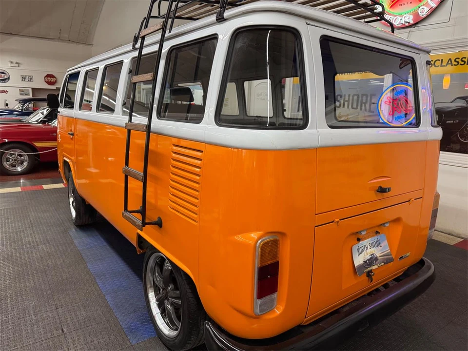 1994 Volkswagen Type 2 - Image 15 of 31