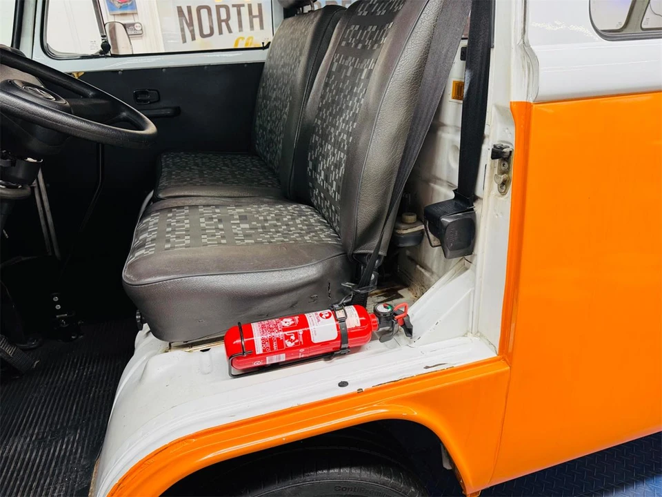 1994 Volkswagen Type 2 - Image 27 of 31