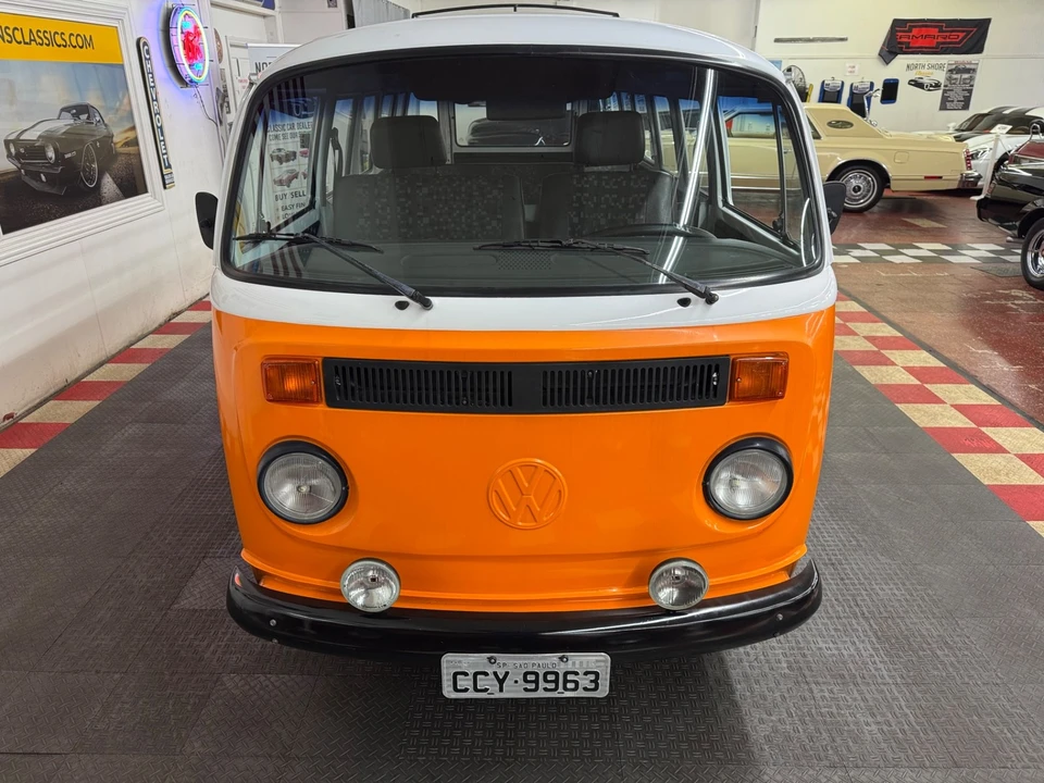 1994 Volkswagen Bay-Window Bus - Image 7 of 21