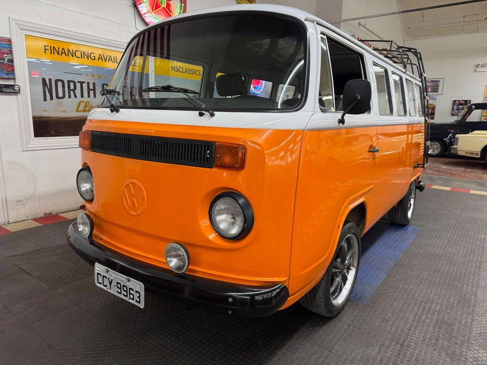 1994 Volkswagen Bay-Window Bus - Image 10 of 21