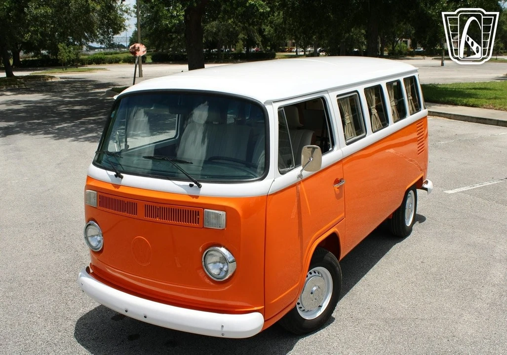 1994 Volkswagen Bay-Window Bus - Image 12 of 12