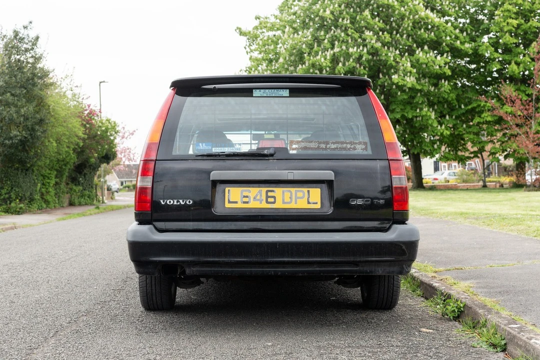 1994 Volvo 850 Turbo - Image 13 of 30