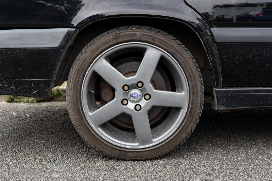 1994 Volvo 850 Turbo - Image 20 of 30