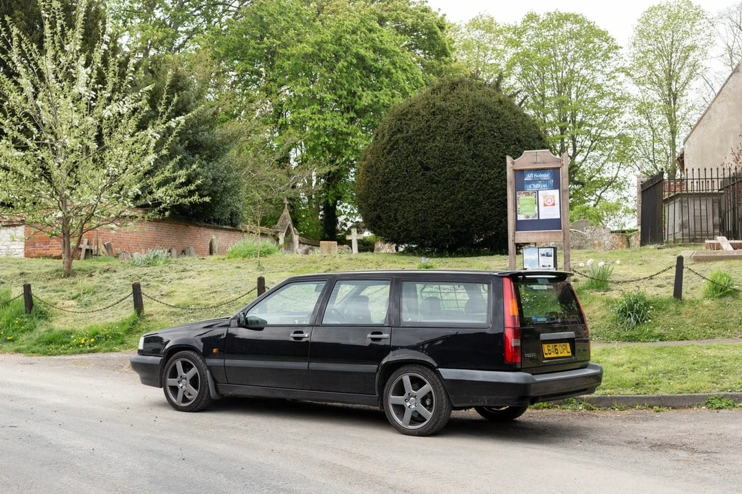 1994 Volvo 850 Turbo - Image 5 of 30