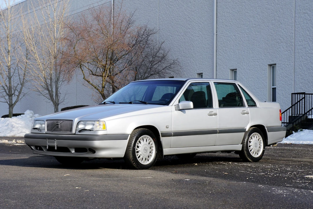 1994 Volvo 850 Turbo - Image 3 of 31