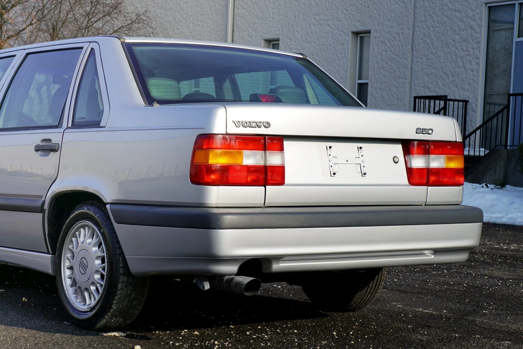1994 Volvo 850 Turbo - Image 31 of 31