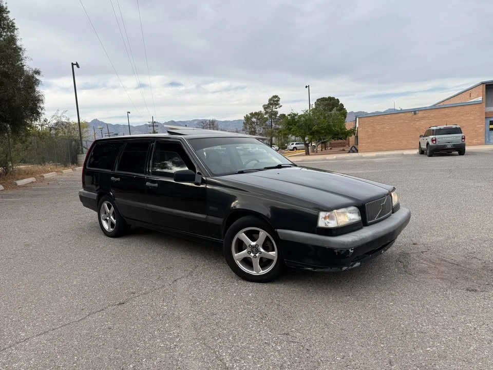 1994 Volvo 850 Turbo - Image 2 of 13