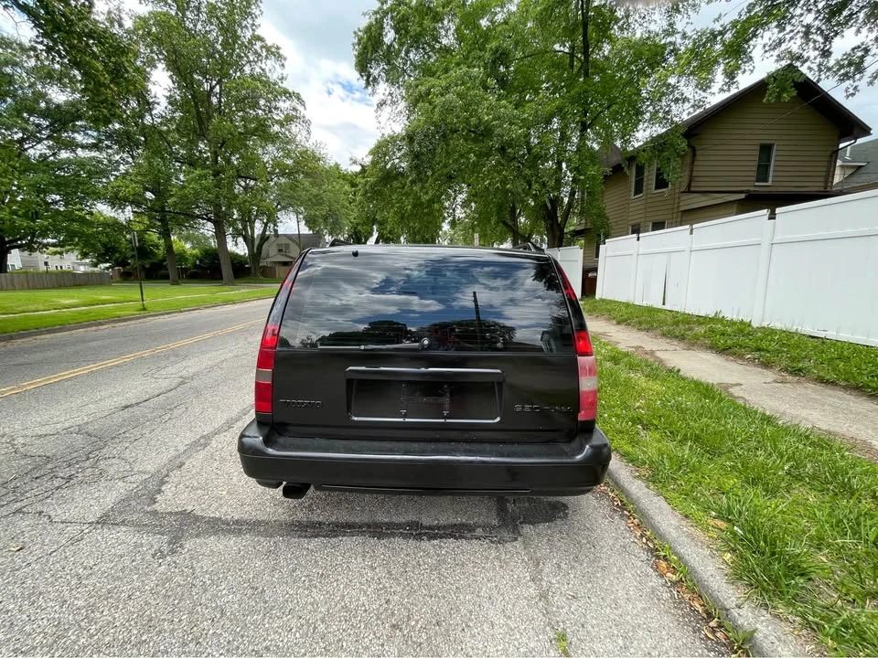 1994 Volvo 850 Turbo - Image 2 of 5