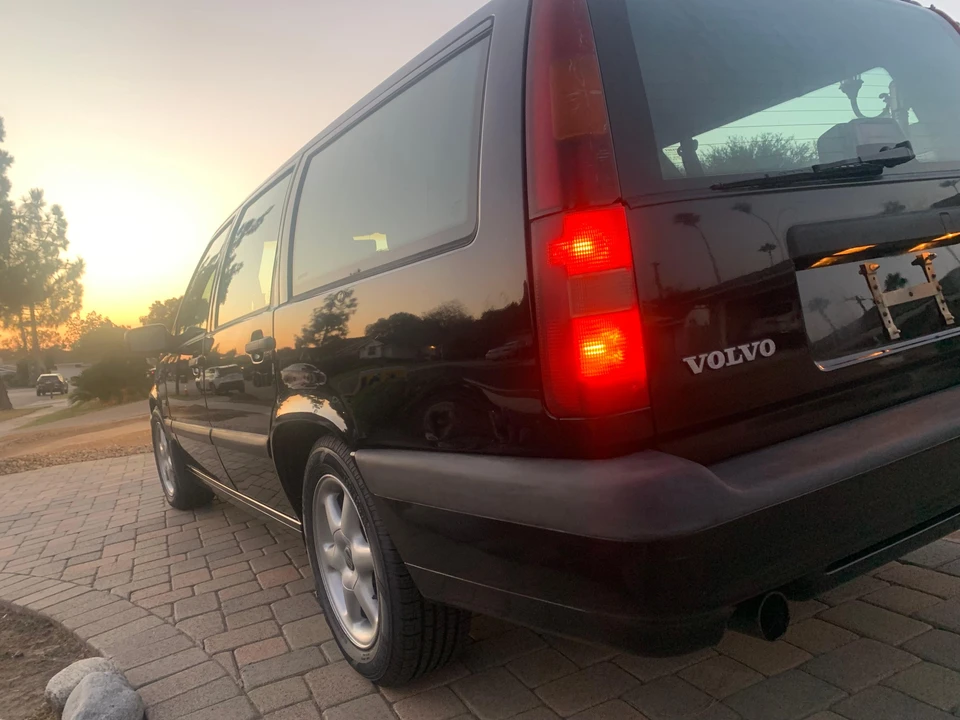 1994 Volvo 850 - Image 29 of 31