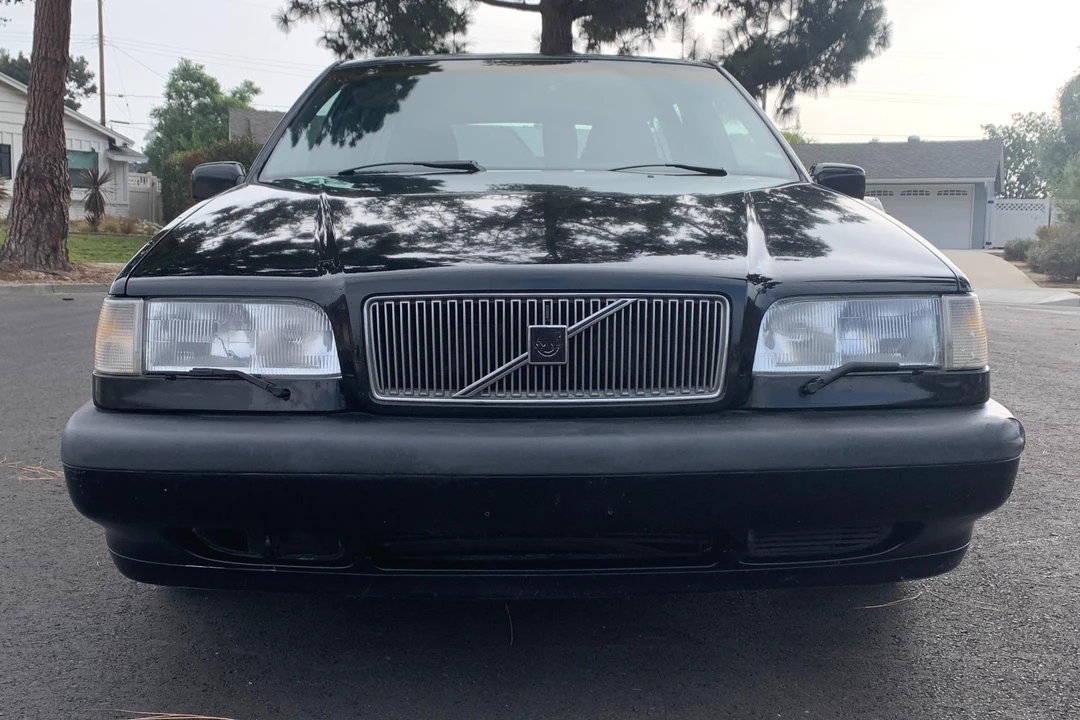 1994 Volvo 850 - Image 2 of 31