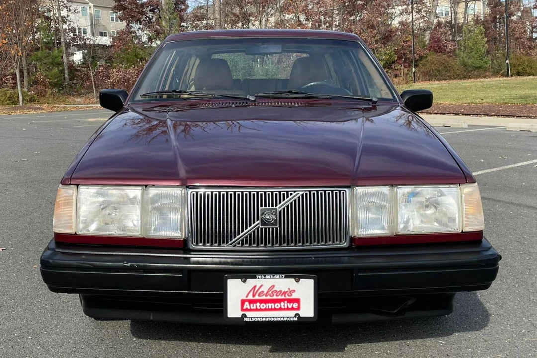 1994 Volvo 940 - Image 2 of 31
