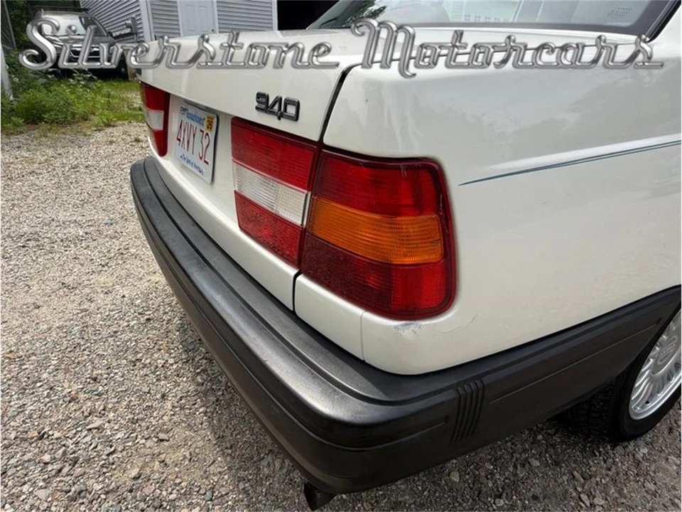1994 Volvo 940 - Image 17 of 31