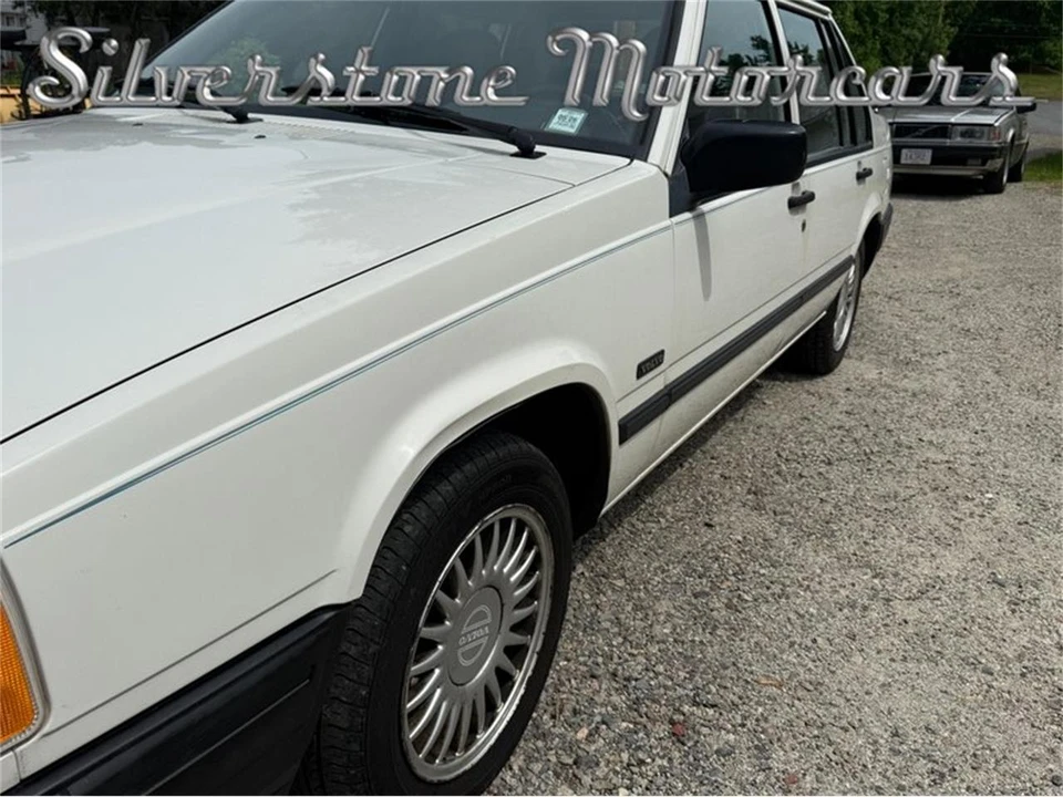 1994 Volvo 940 - Image 10 of 31