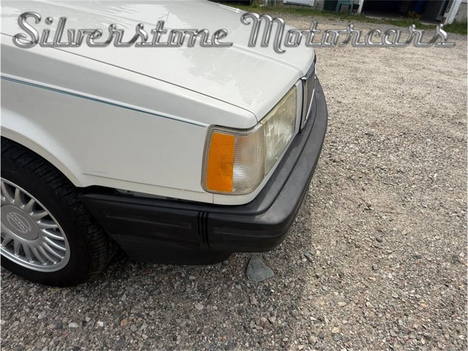 1994 Volvo 940 - Image 12 of 31