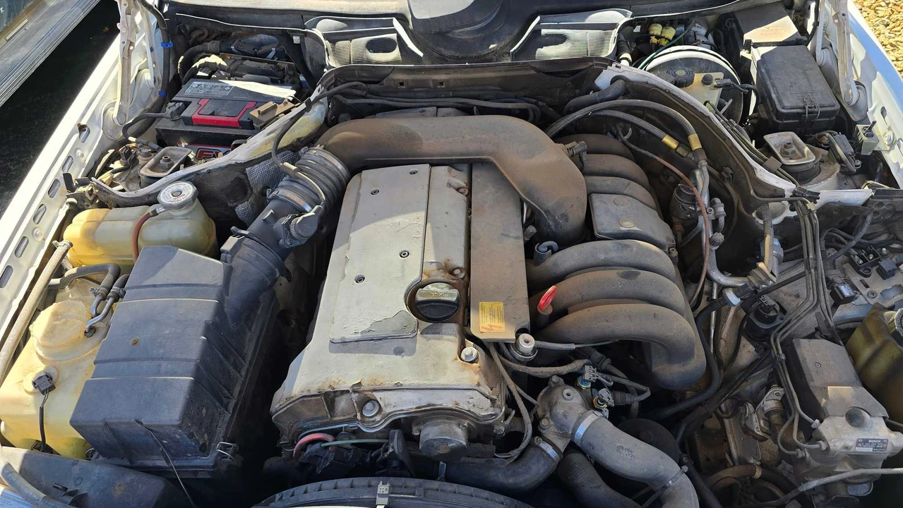 1994 Mercedes-Benz W124 E-Class - Image 12 of 13
