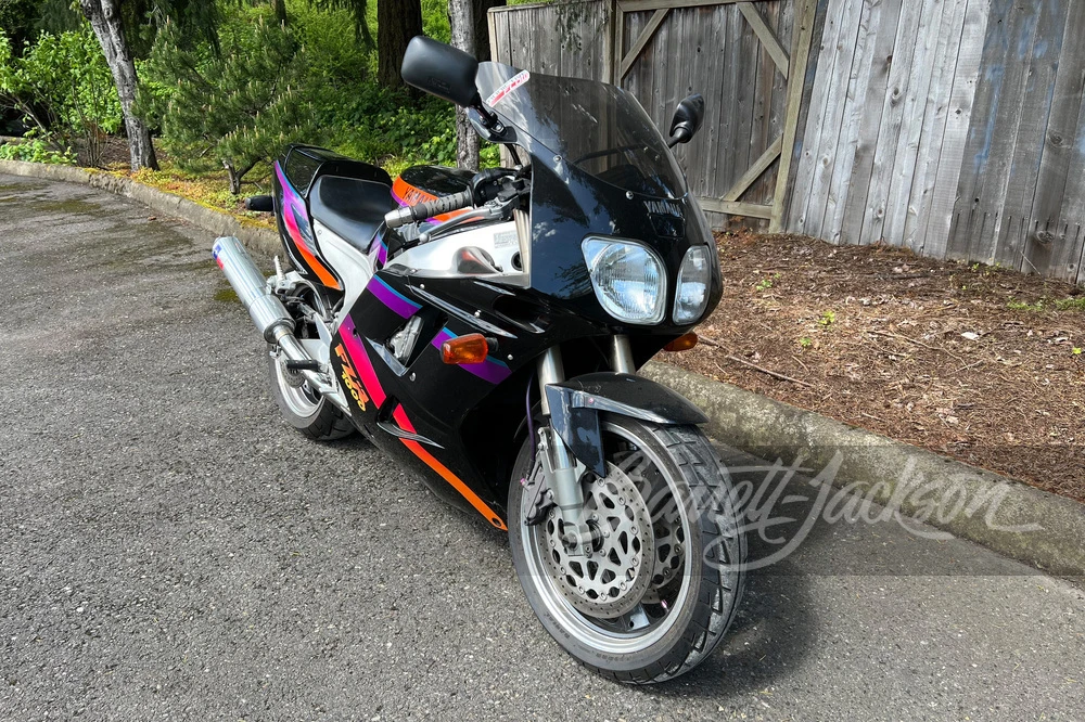 1994 Yamaha - Image 3 of 10