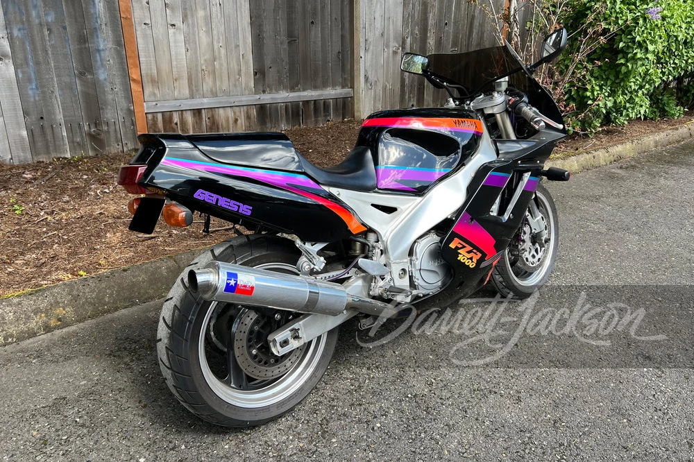 1994 Yamaha - Image 9 of 10