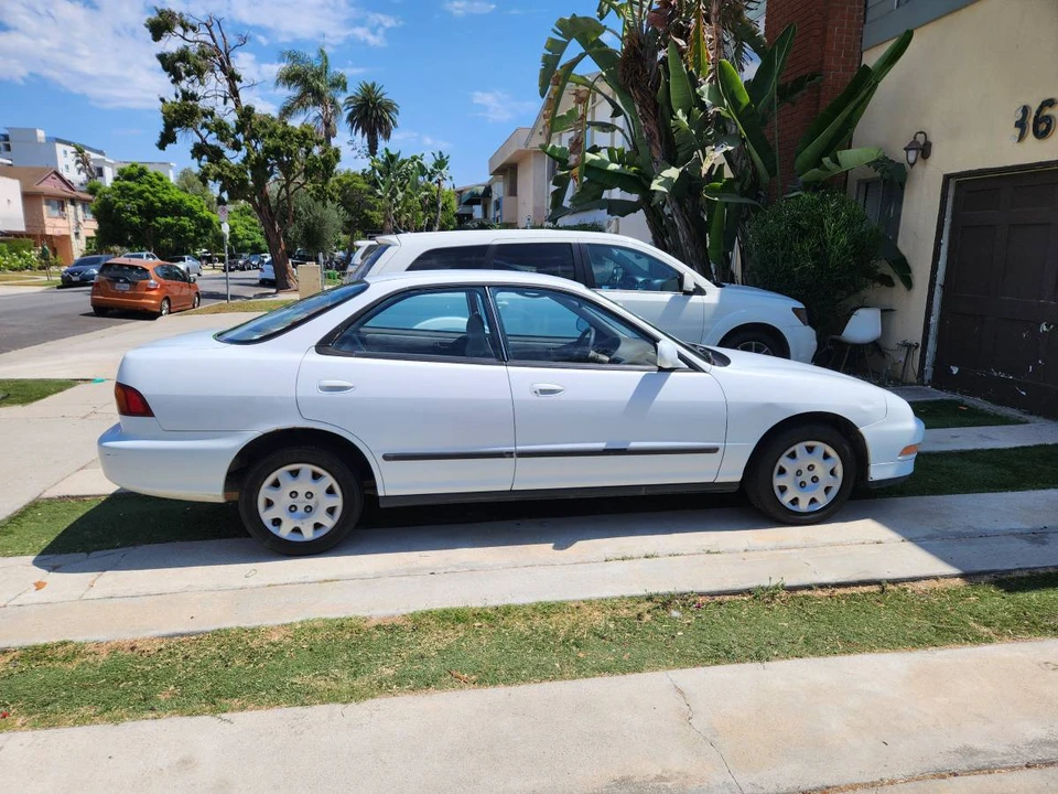 1994 Acura Integra 3rd Gen - Image 3 of 10