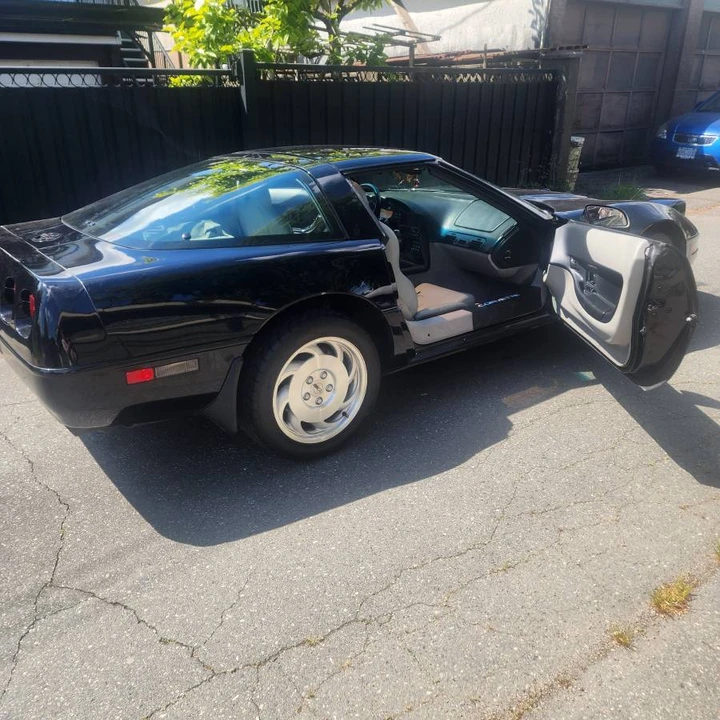 1994 Chevrolet Corvette C4 - Image 2 of 8