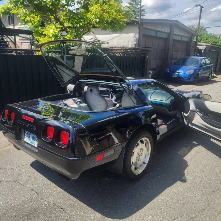 1994 Chevrolet Corvette C4 - Image 3 of 8