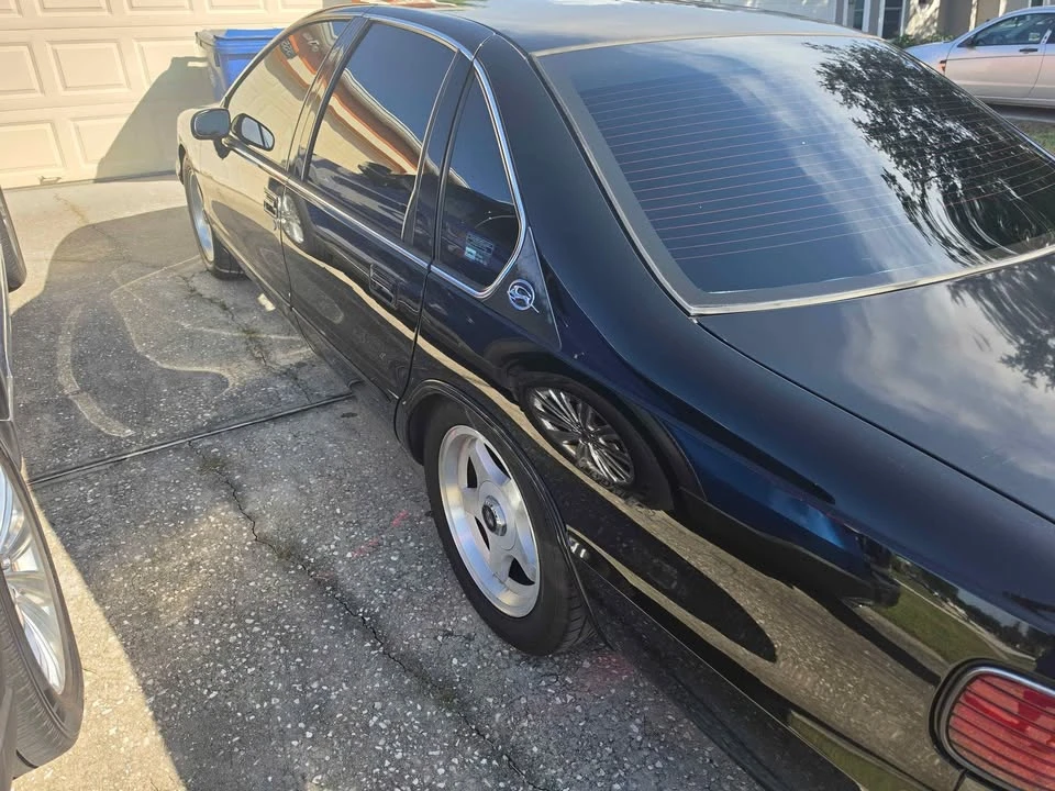 1994 Chevrolet Impala 7th Gen - Image 5 of 10