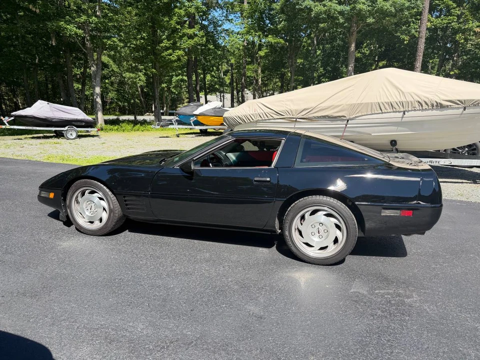 1994 Chevrolet Corvette C4 - Image 3 of 11