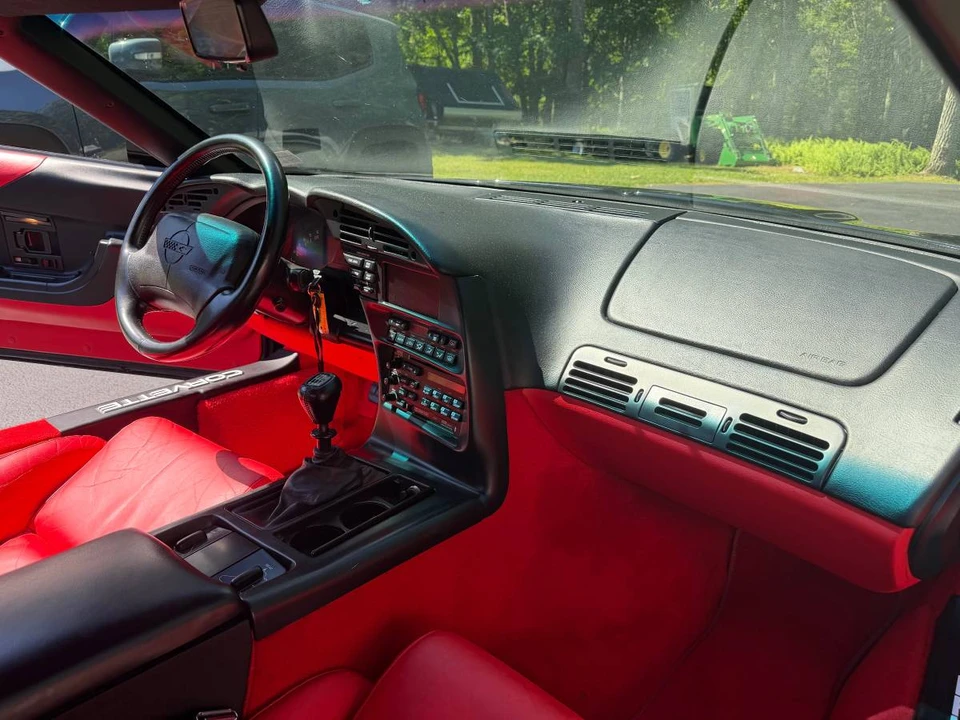 1994 Chevrolet Corvette C4 - Image 7 of 11