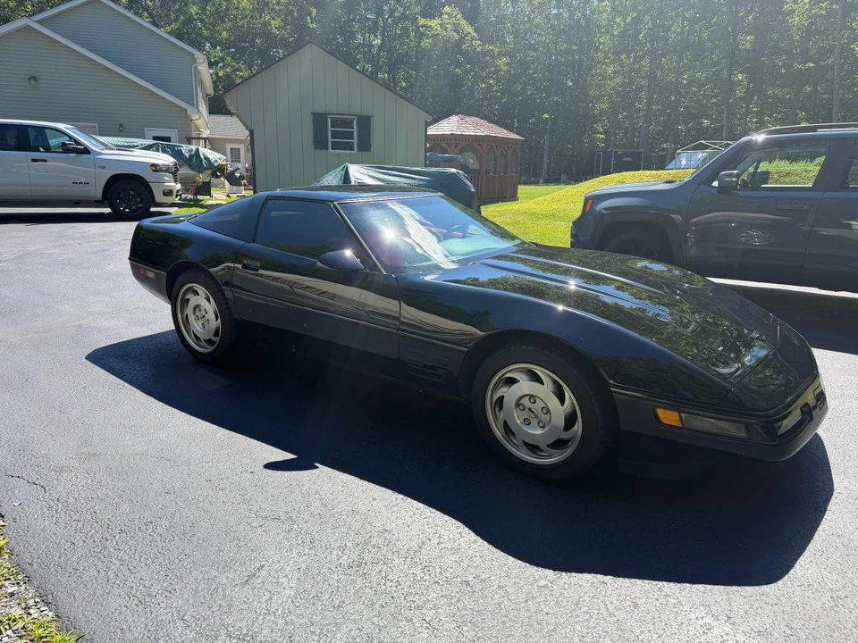 1994 Chevrolet Corvette C4 - Image 2 of 11