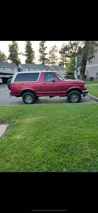 1994 Ford Bronco 5th Gen - Image 2 of 12