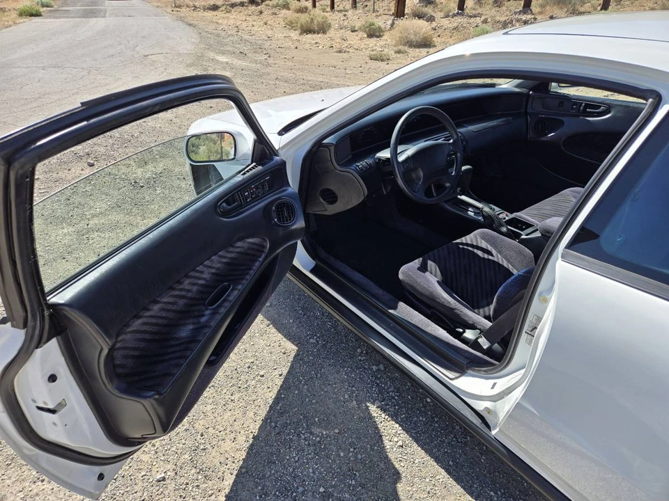 1994 Honda Prelude 4th Gen - Image 16 of 24