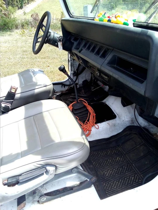 1994 Jeep YJ Wrangler - Image 6 of 22