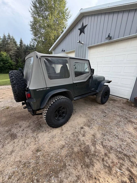 1994 Jeep YJ Wrangler - Image 5 of 8