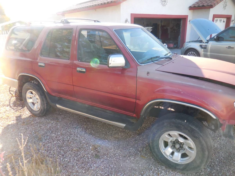 1994 Toyota 4Runner 2nd Gen - Image 2 of 10