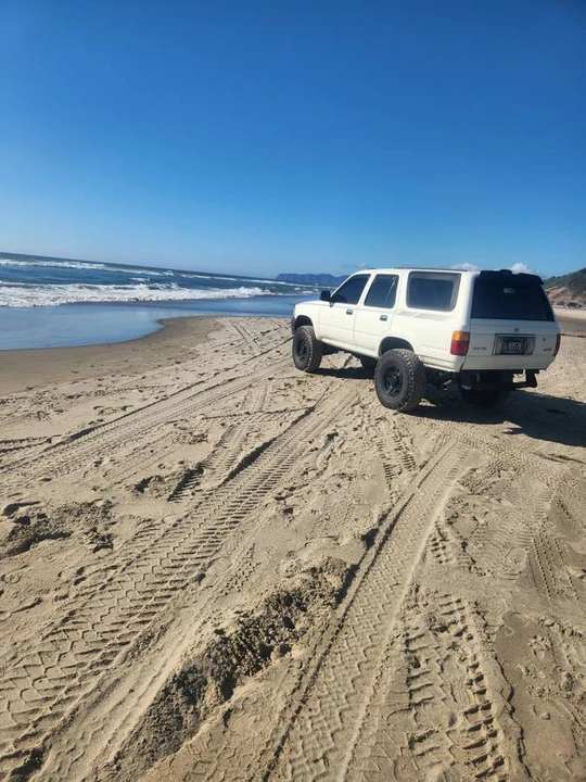 1994 Toyota 4Runner 2nd Gen - Image 2 of 5