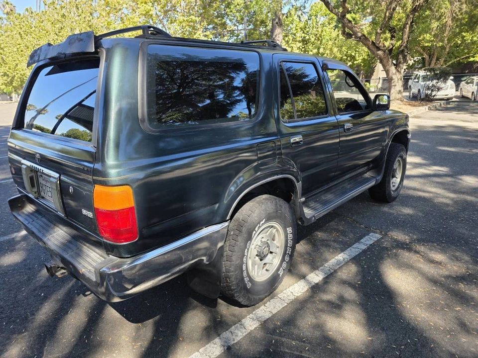 1994 Toyota 4Runner 2nd Gen - Image 6 of 15