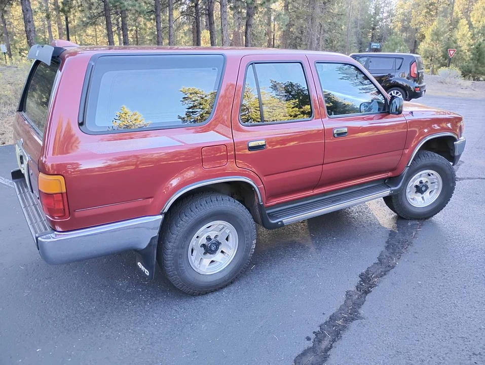 1994 Toyota 4Runner 2nd Gen - Image 11 of 16