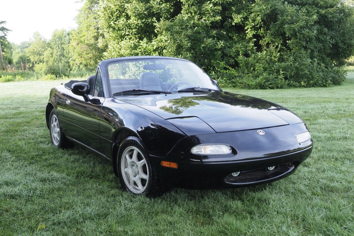 1994 Mazda MX-5 Miata 5-Speed