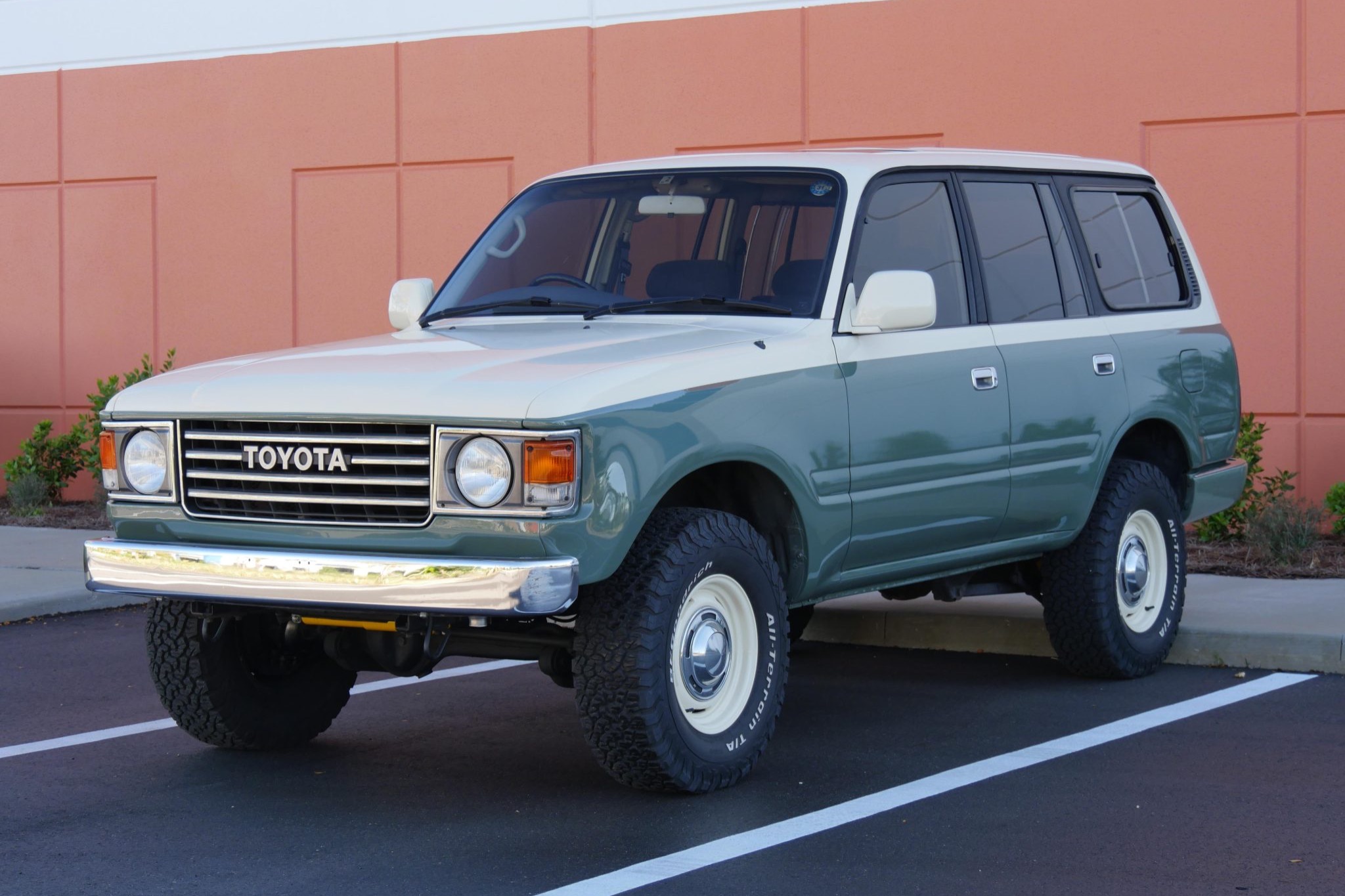 Backdated 1994 Toyota Land Cruiser VX Limited FZJ80