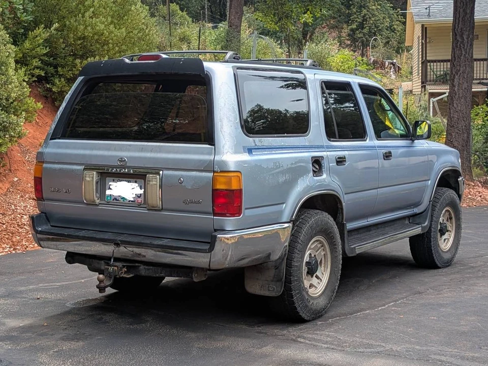 1995 Toyota 4Runner 2nd Gen - Image 2 of 8