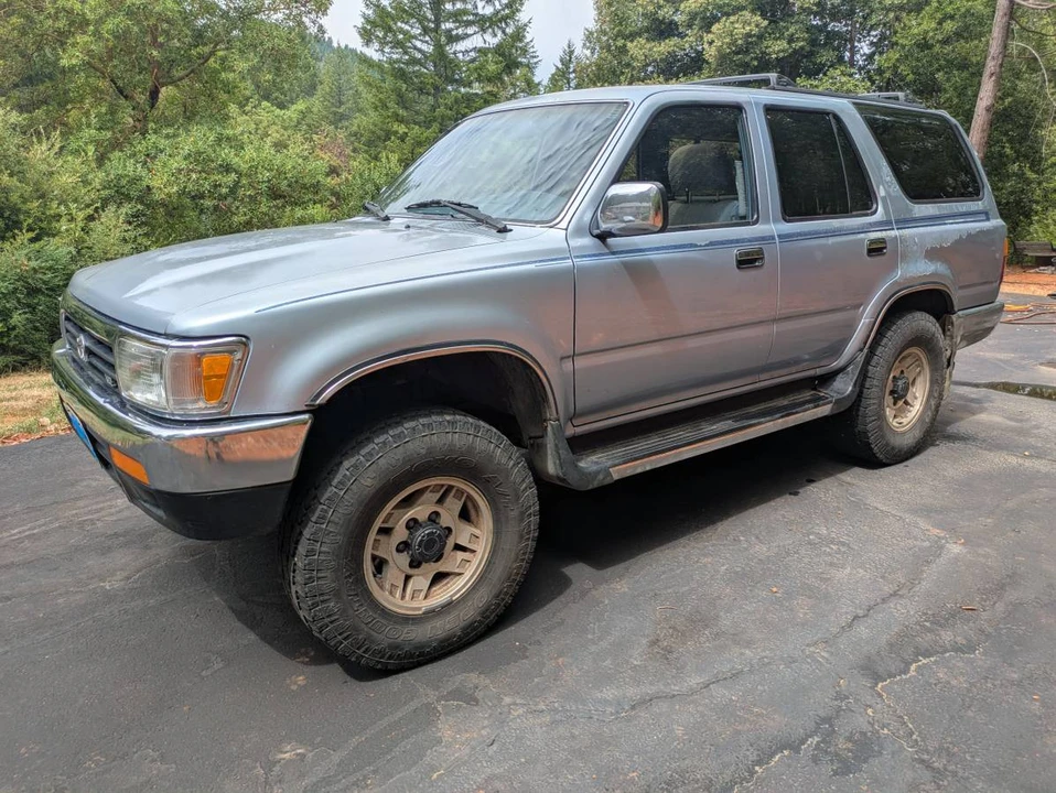 1995 Toyota 4Runner 2nd Gen - Image 3 of 8