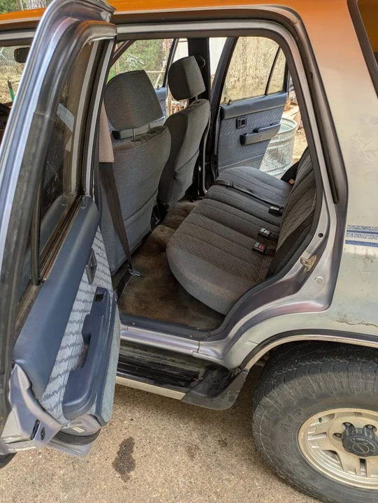 1995 Toyota 4Runner 2nd Gen - Image 4 of 8