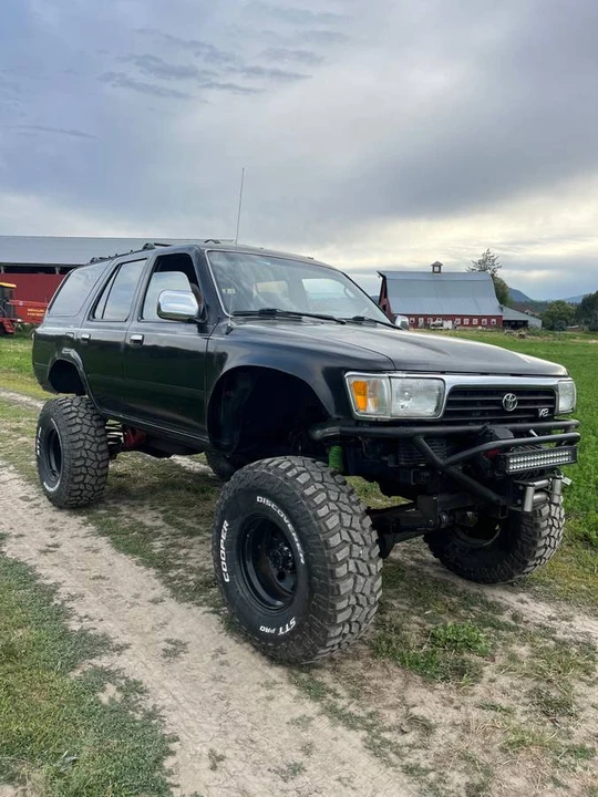 1995 Toyota 4Runner 2nd Gen - Image 4 of 24