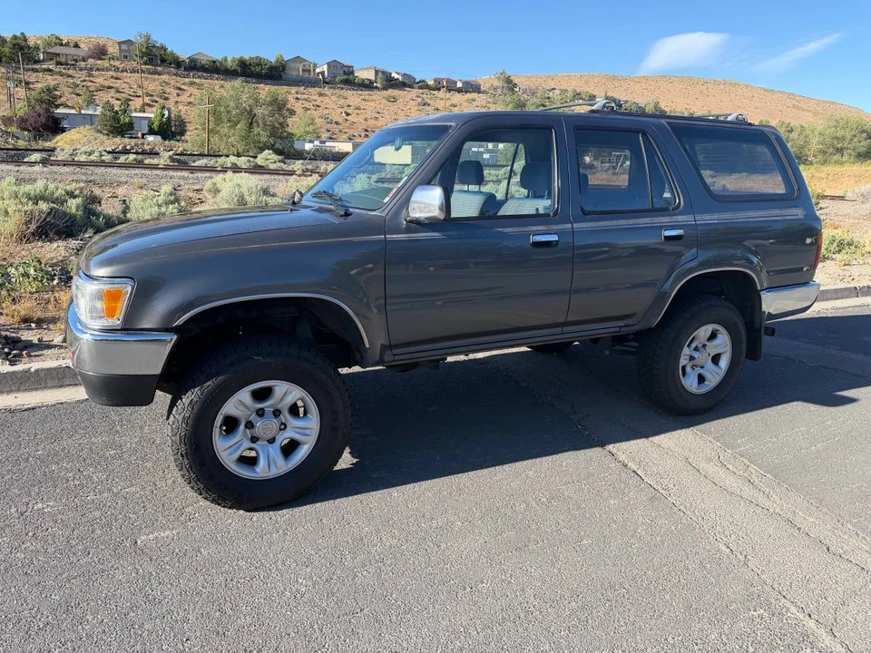 1995 Toyota 4Runner 2nd Gen - Image 4 of 15