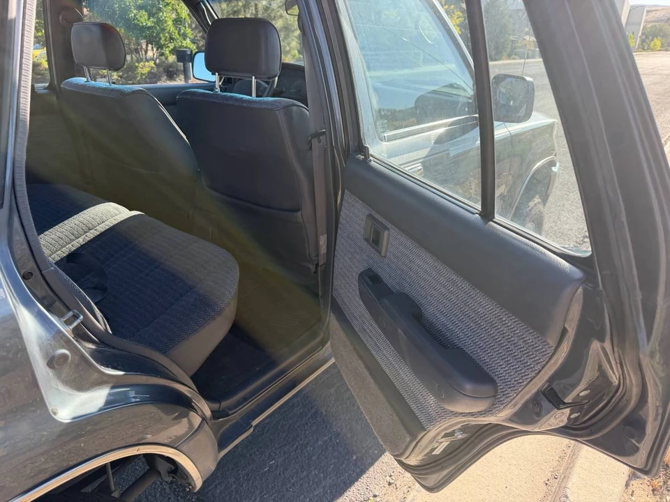 1995 Toyota 4Runner 2nd Gen - Image 12 of 15