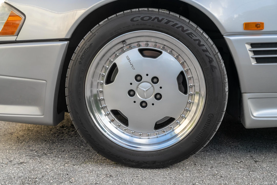 1995 Mercedes-Benz R129 SL 55 & SL 60 & SL 70 & SL 72 & SL 73 AMG - Image 31 of 31
