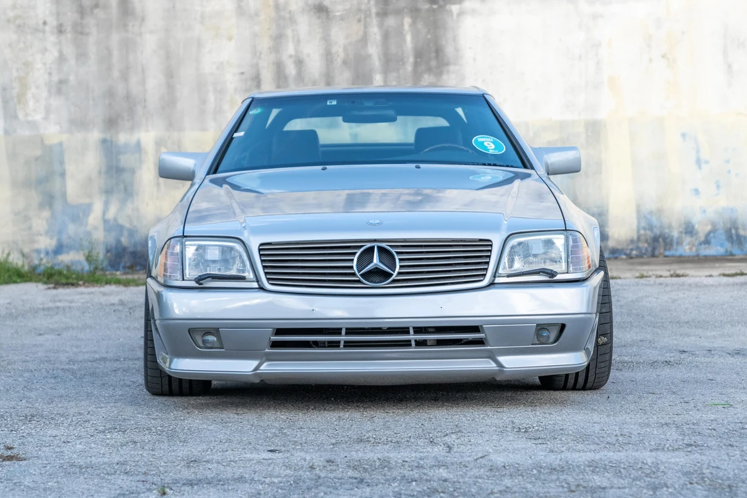 1995 Mercedes-Benz R129 SL 55 & SL 60 & SL 70 & SL 72 & SL 73 AMG - Image 2 of 31