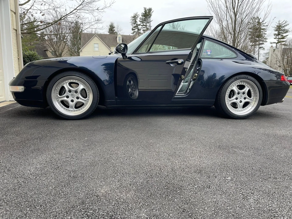 1995 Porsche 993 Carrera - Image 4 of 9