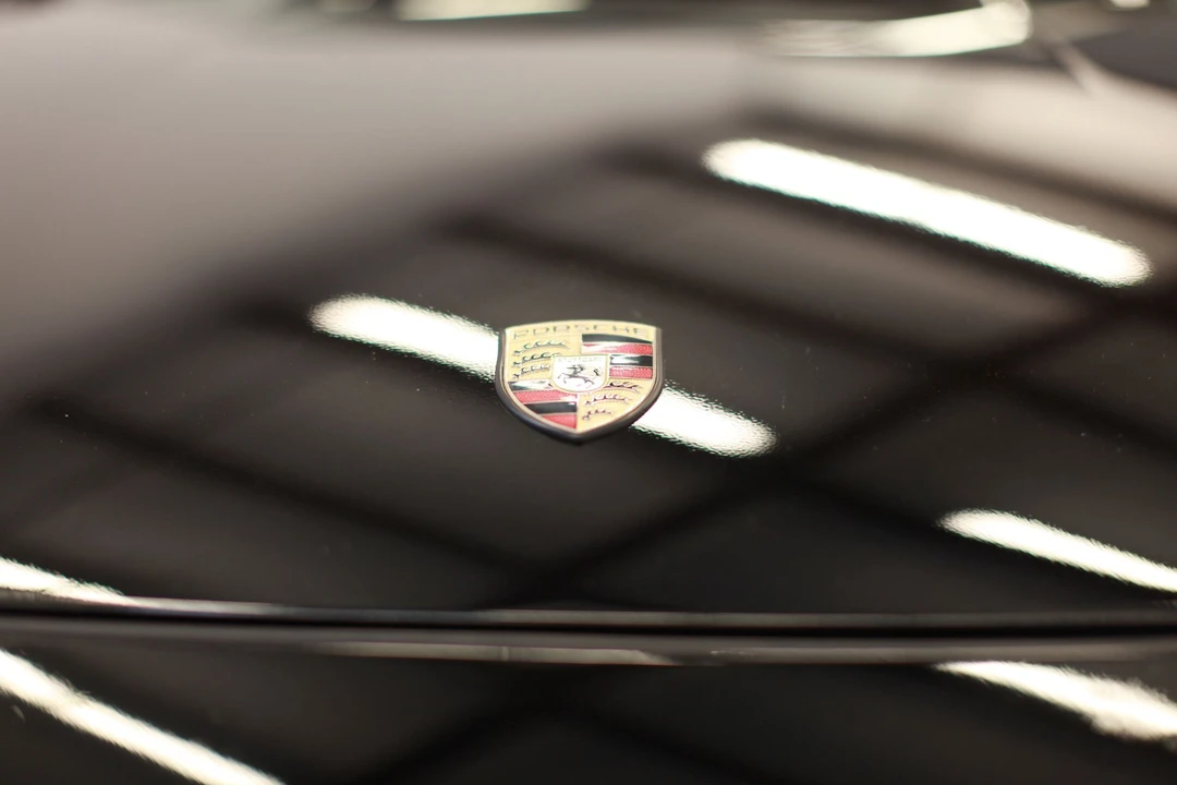 1995 Porsche 993 Carrera 4 - Image 4 of 24