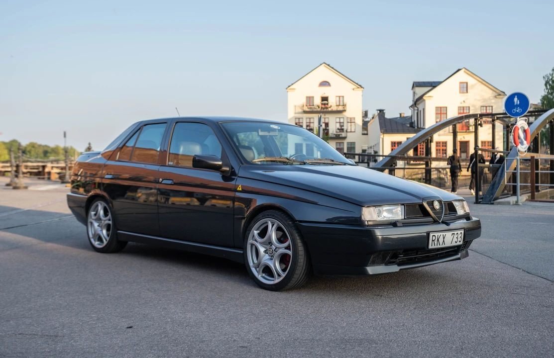 1995 Alfa Romeo 155 - Image 2 of 31