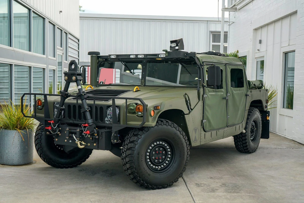 1995 AM General Hummer - Image 2 of 5
